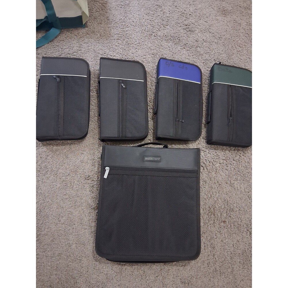 Lot of 5 CD DVD Storage Binders Cases Zippered Disc Organizer Wallets Mainstays